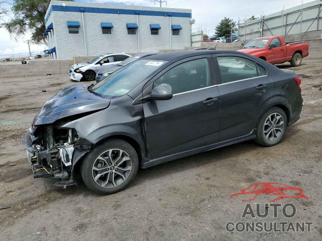 CHEVROLET SONIC 2017 - 1G1JD5SH1H4153783