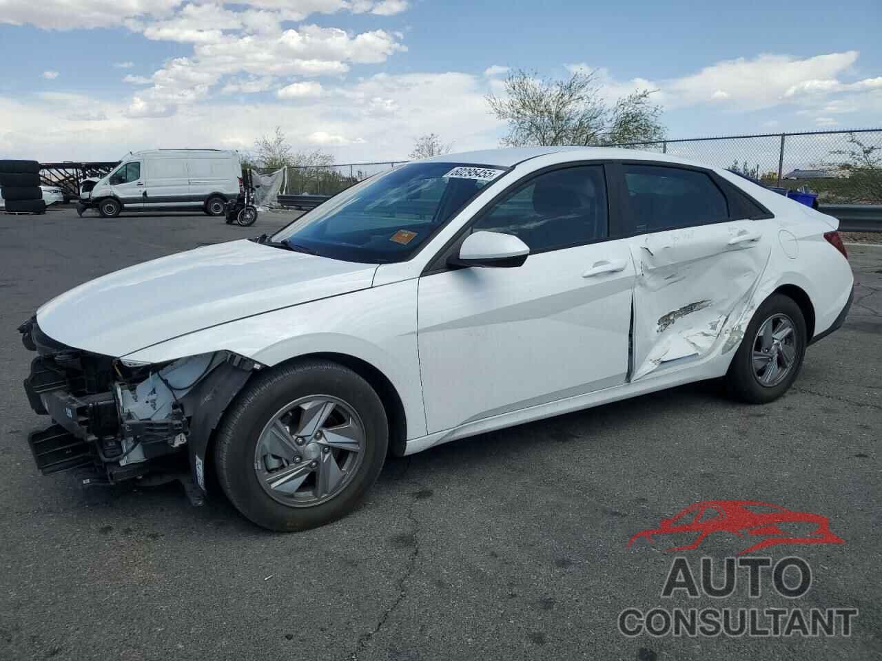 HYUNDAI ELANTRA 2024 - KMHLL4DG0RU640147