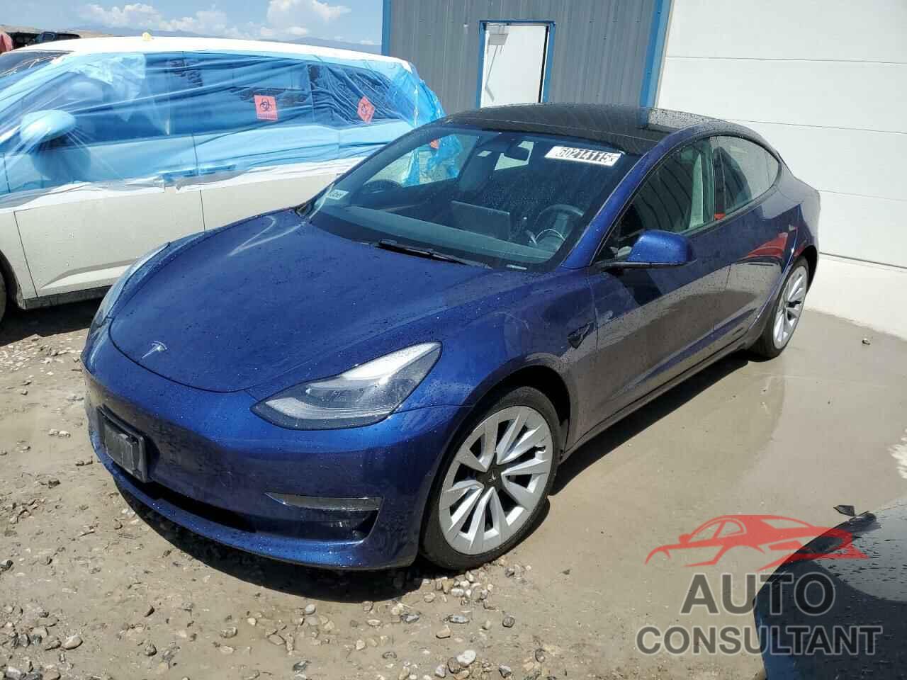 TESLA MODEL 3 2022 - 5YJ3E1EA8NF369901