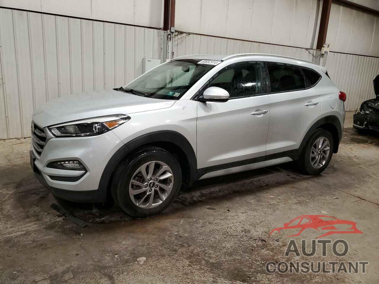 HYUNDAI TUCSON 2017 - KM8J3CA48HU464703