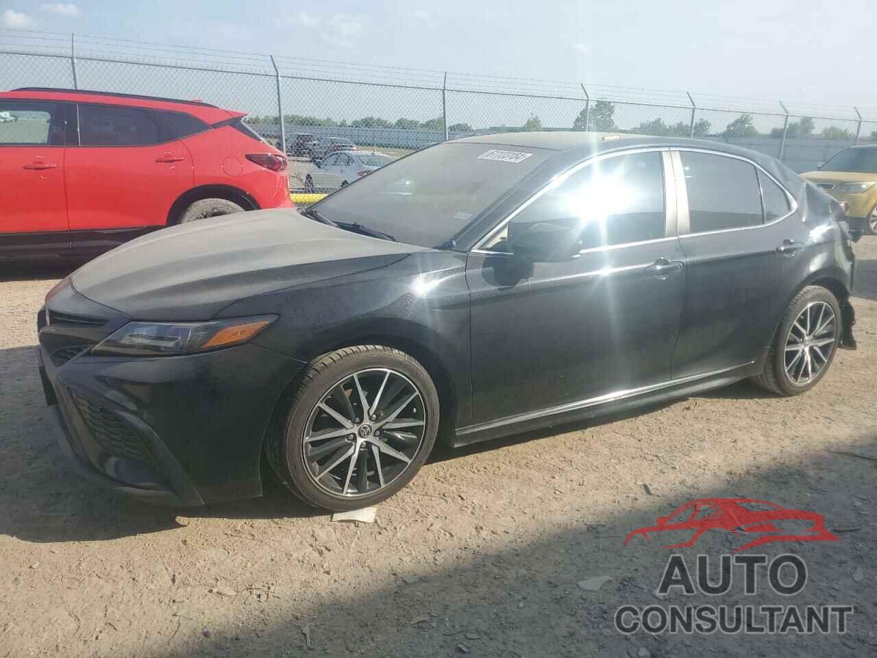 TOYOTA CAMRY 2021 - 4T1G11AK8MU422478