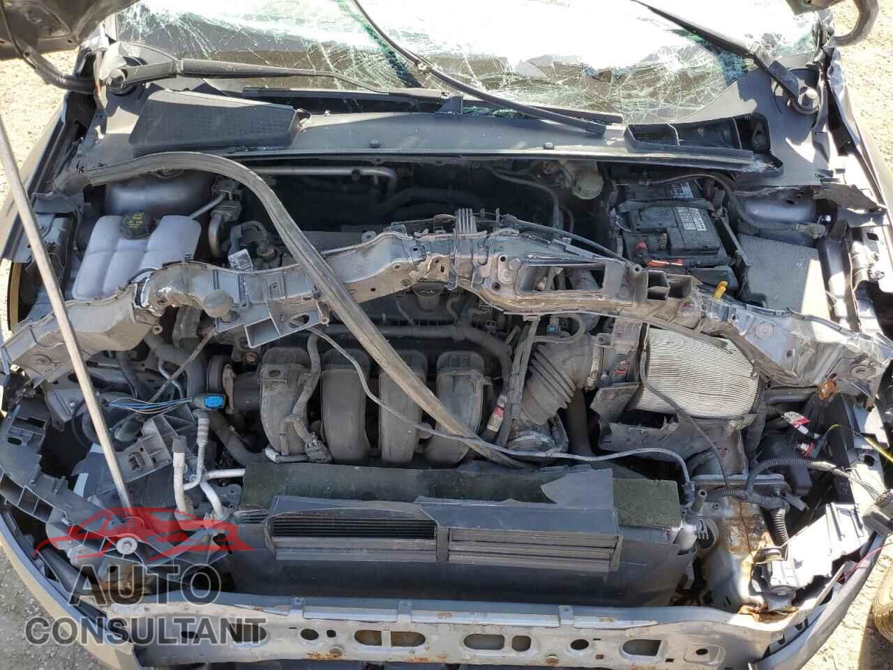 FORD FOCUS 2014 - 1FADP3E23EL358133