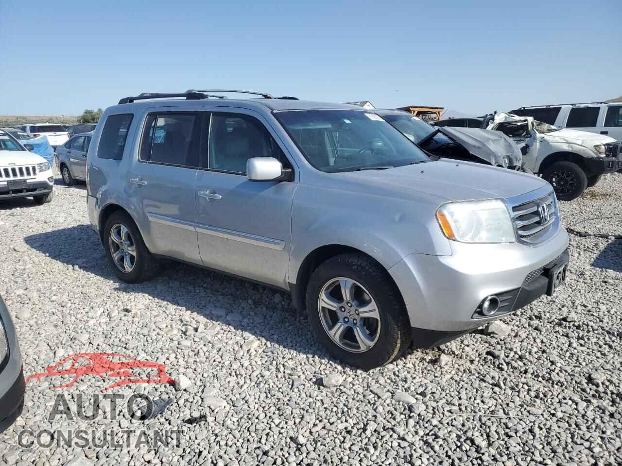 HONDA PILOT 2012 - 5FNYF4H55CB042131