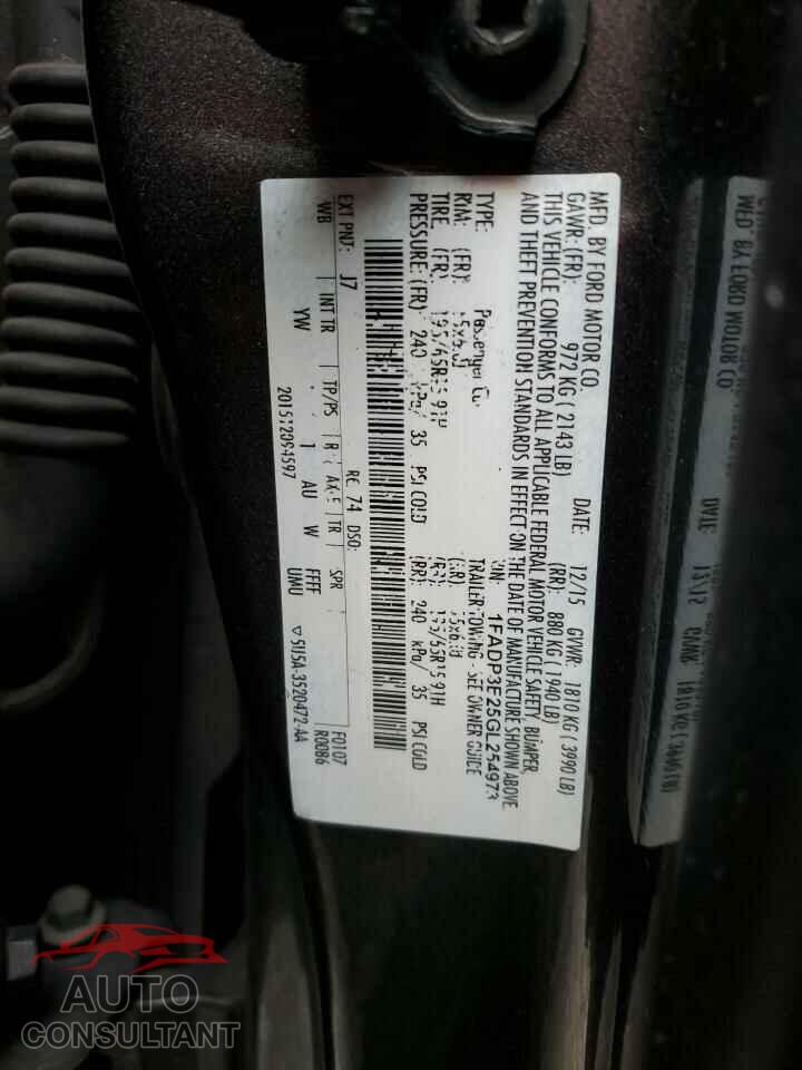 FORD FOCUS 2016 - 1FADP3E25GL254973
