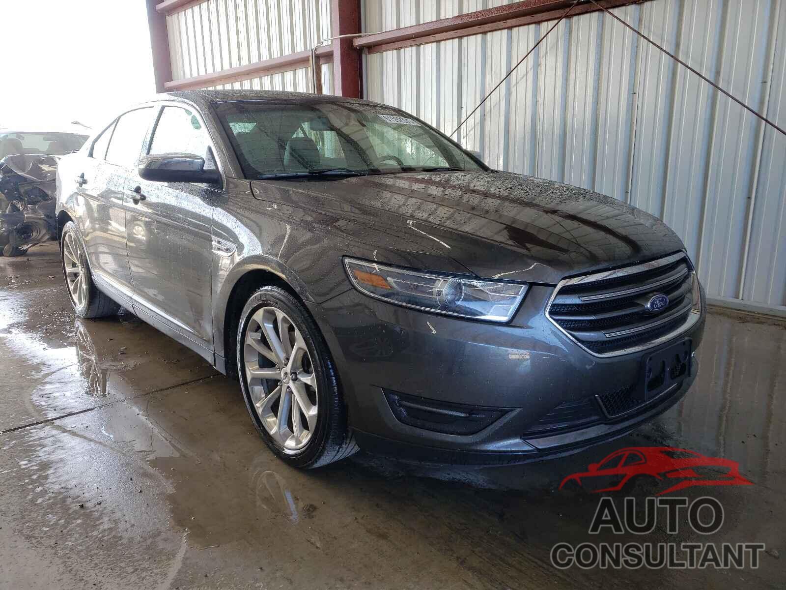 FORD TAURUS 2018 - 1FAHP2J83JG120842