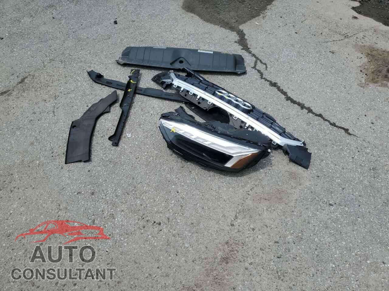 AUDI A5 2022 - WAUCBCF56NA030646