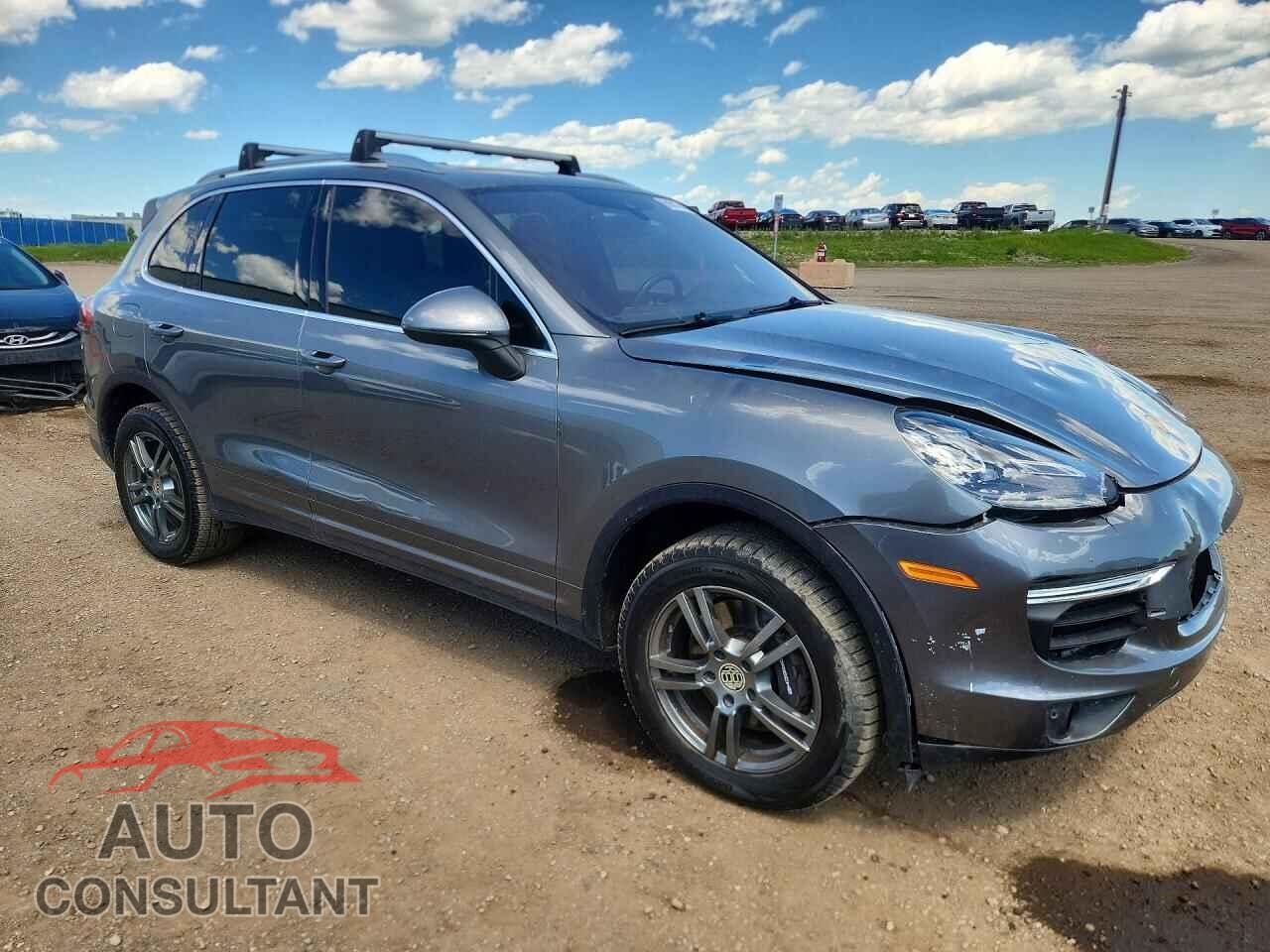 PORSCHE CAYENNE 2016 - WP1AA2A22GLA02868
