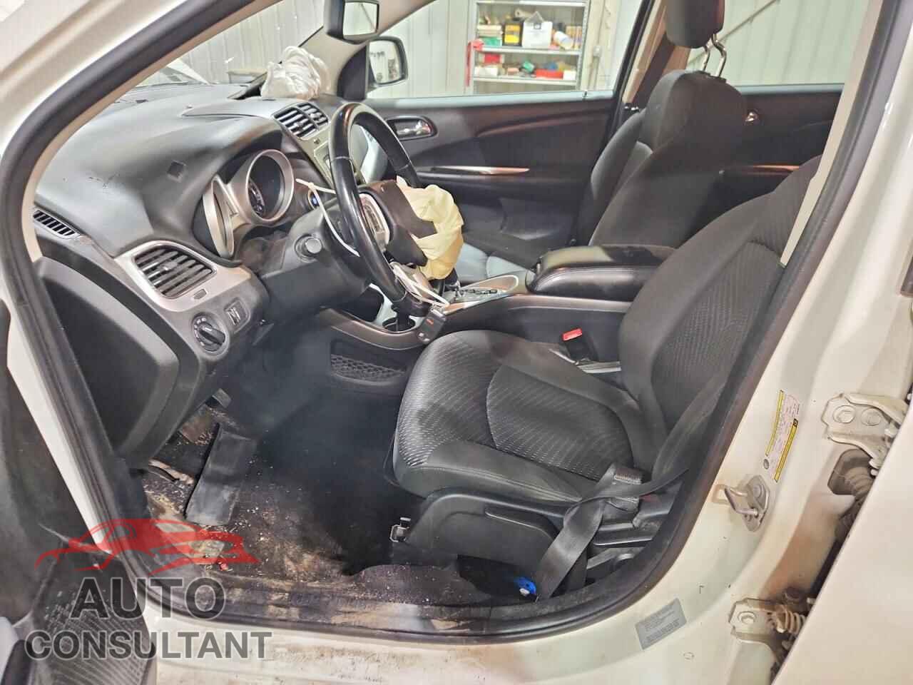 DODGE JOURNEY 2017 - 3C4PDCAB7HT695225