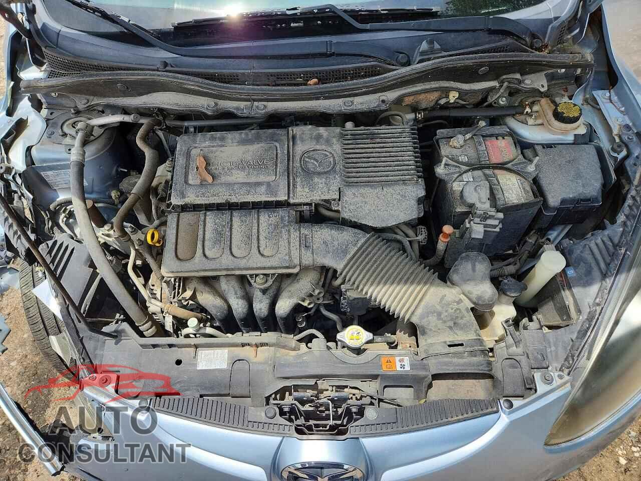 MAZDA 2 2013 - JM1DE1KY3D0170581