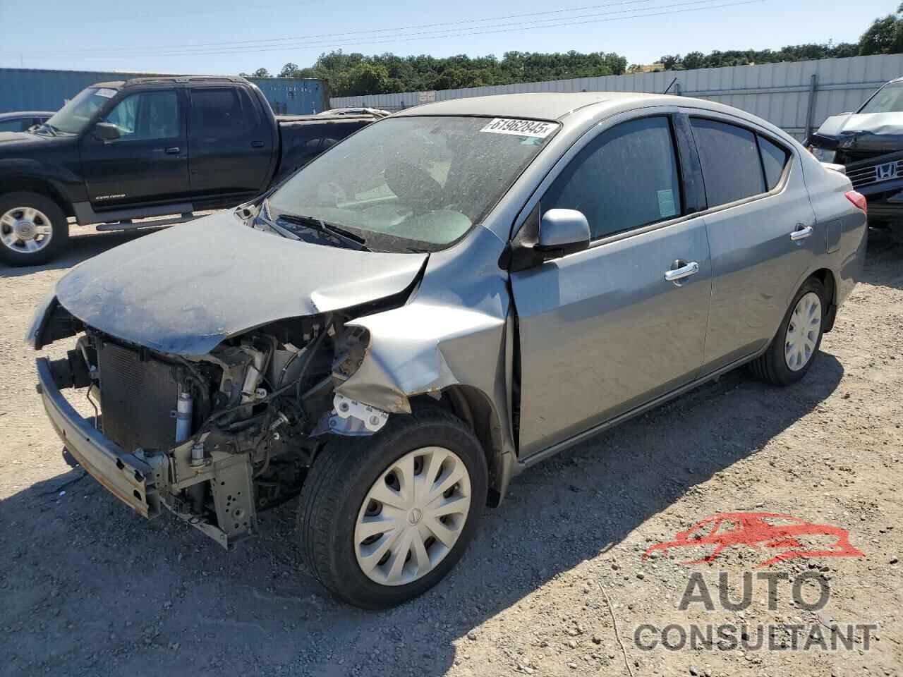 NISSAN VERSA 2014 - 3N1CN7AP5EL813818