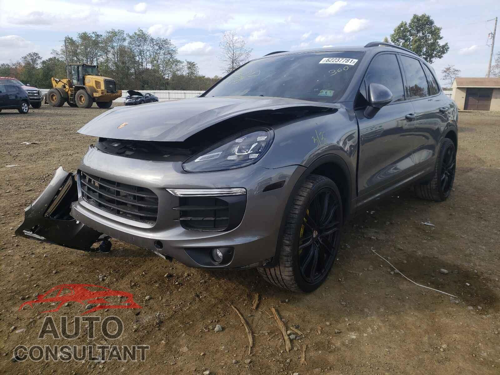 PORSCHE CAYENNE 2016 - WP1AA2A2XGKA14806