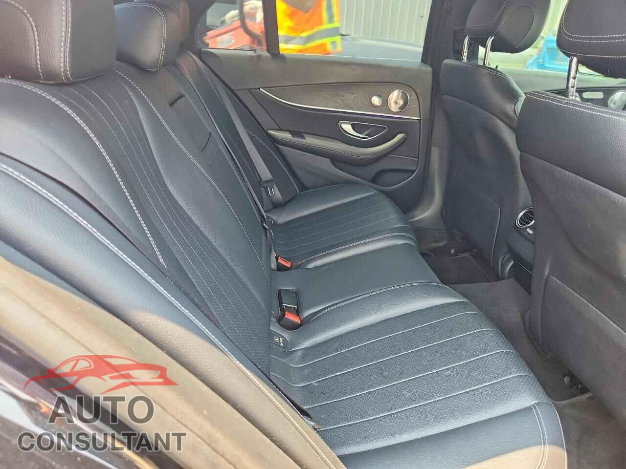 MERCEDES-BENZ E-CLASS 2017 - WDDZF4JB3HA042560