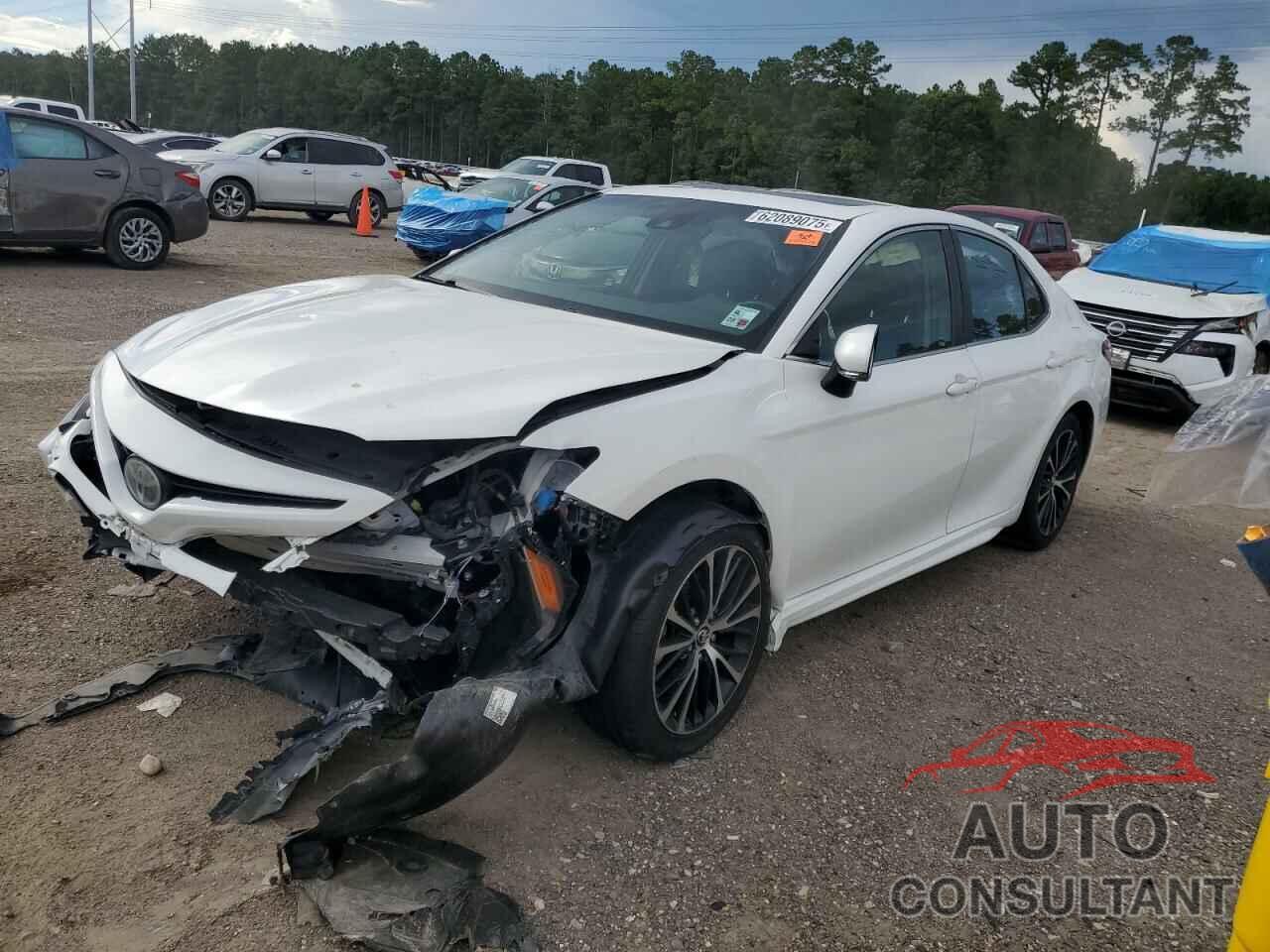 TOYOTA CAMRY 2018 - JTNB11HK0J3000612