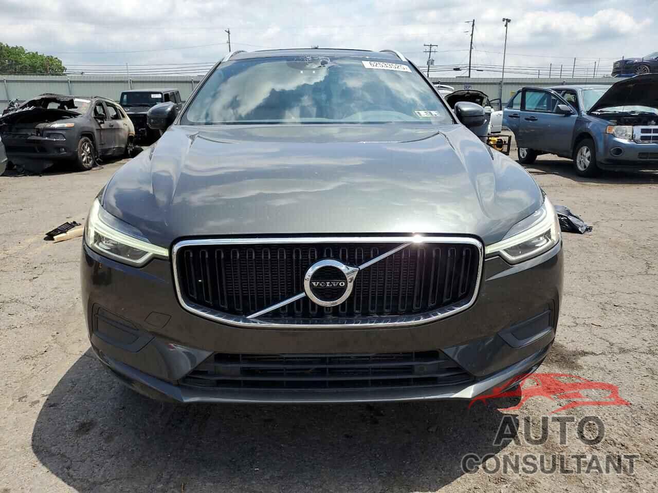 VOLVO XC60 2018 - LYV102RK0JB106179