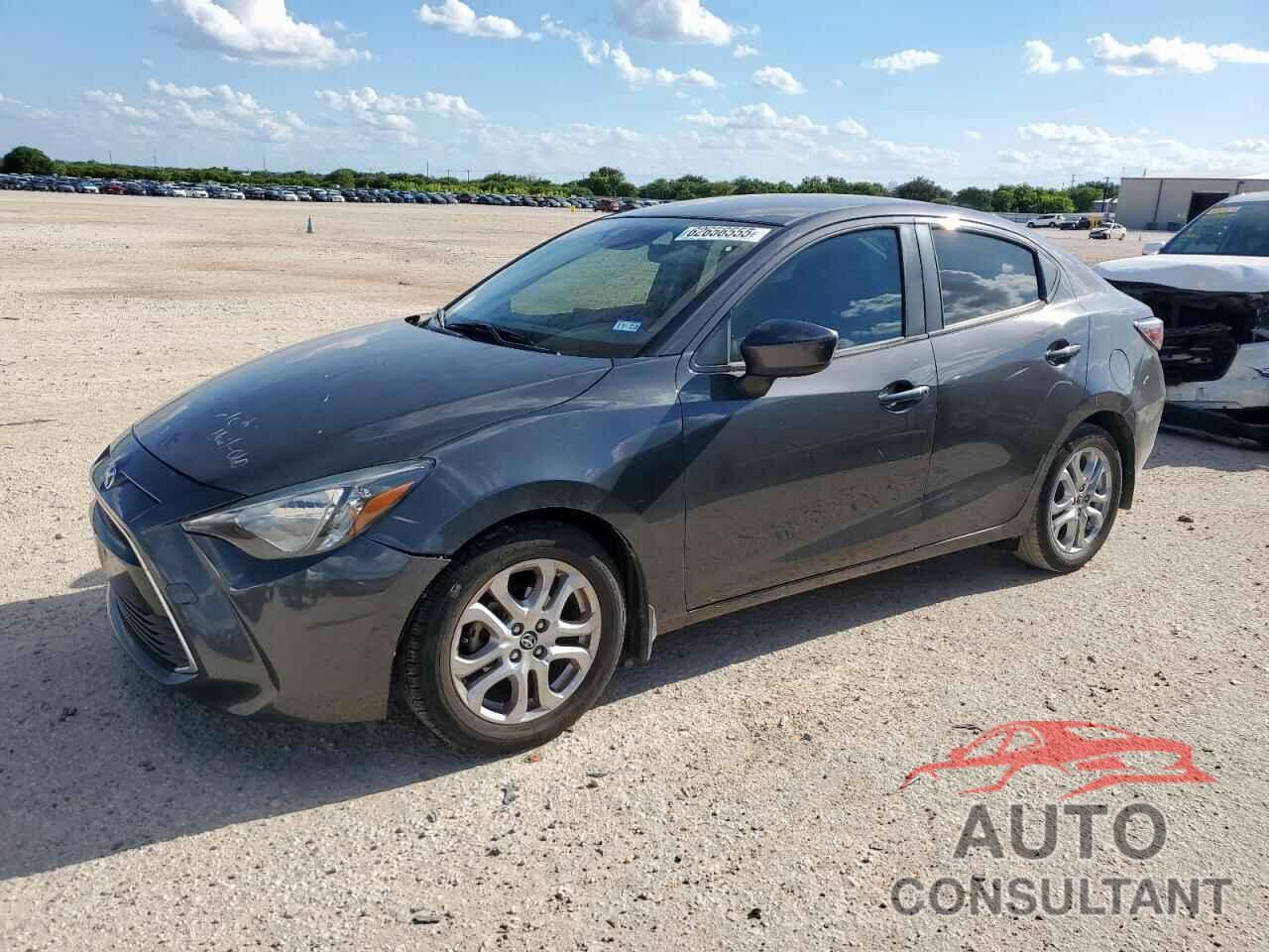 TOYOTA YARIS 2017 - 3MYDLBYV1HY192441