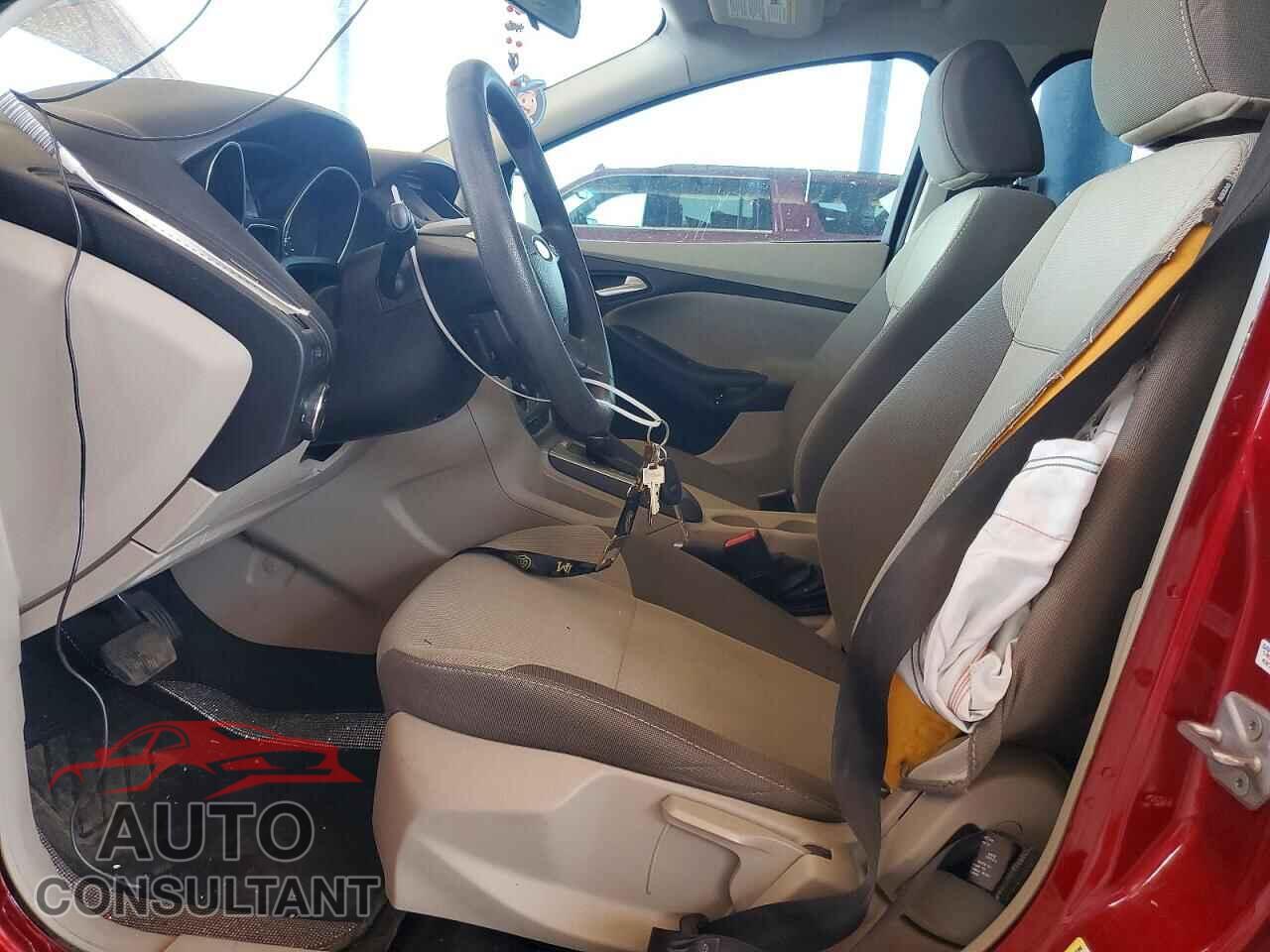 FORD FOCUS 2014 - 1FADP3K20EL176460