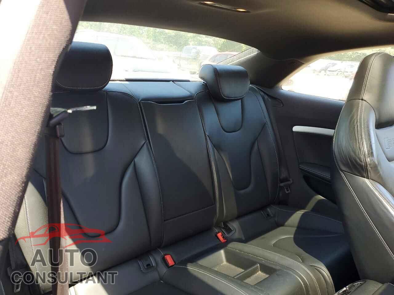 AUDI S5/RS5 2013 - WAUCGAFR7DA006556