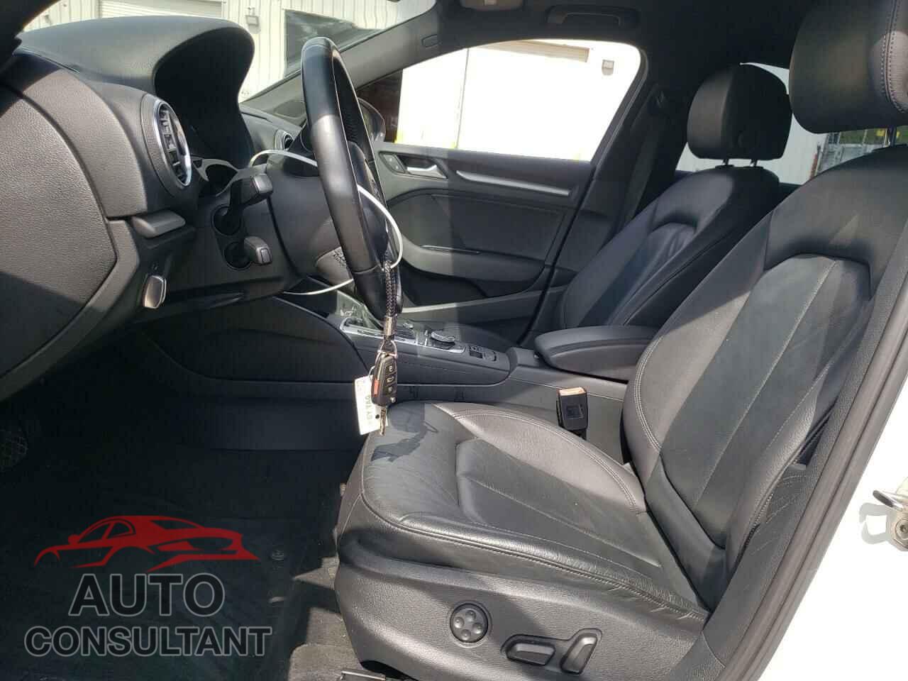 AUDI A3 2015 - WAUAJGFF6F1032389