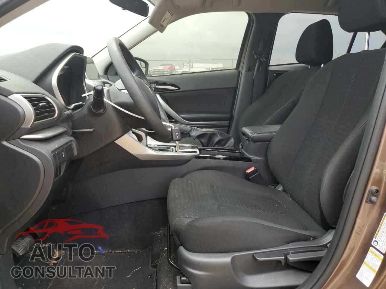 MITSUBISHI ECLIPSE 2018 - JA4AT4AA9JZ050400