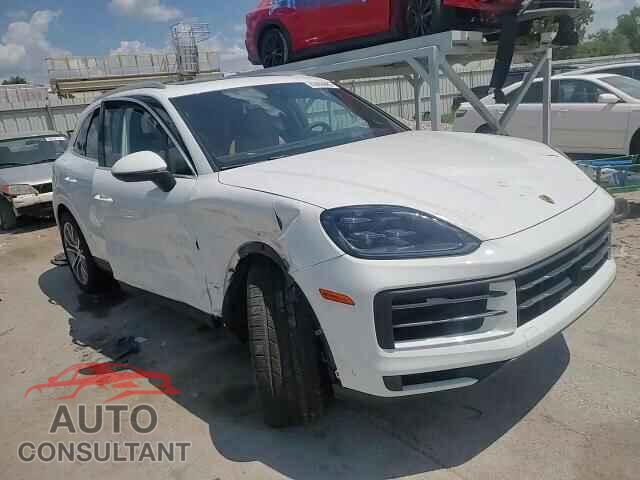 PORSCHE CAYENNE 2024 - WP1AA2AY9RDA12217