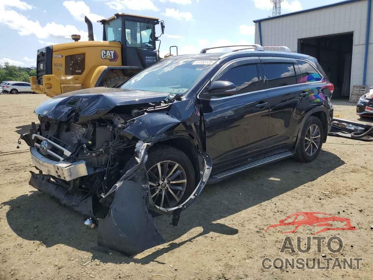 TOYOTA HIGHLANDER 2018 - 5TDJZRFH0JS554102