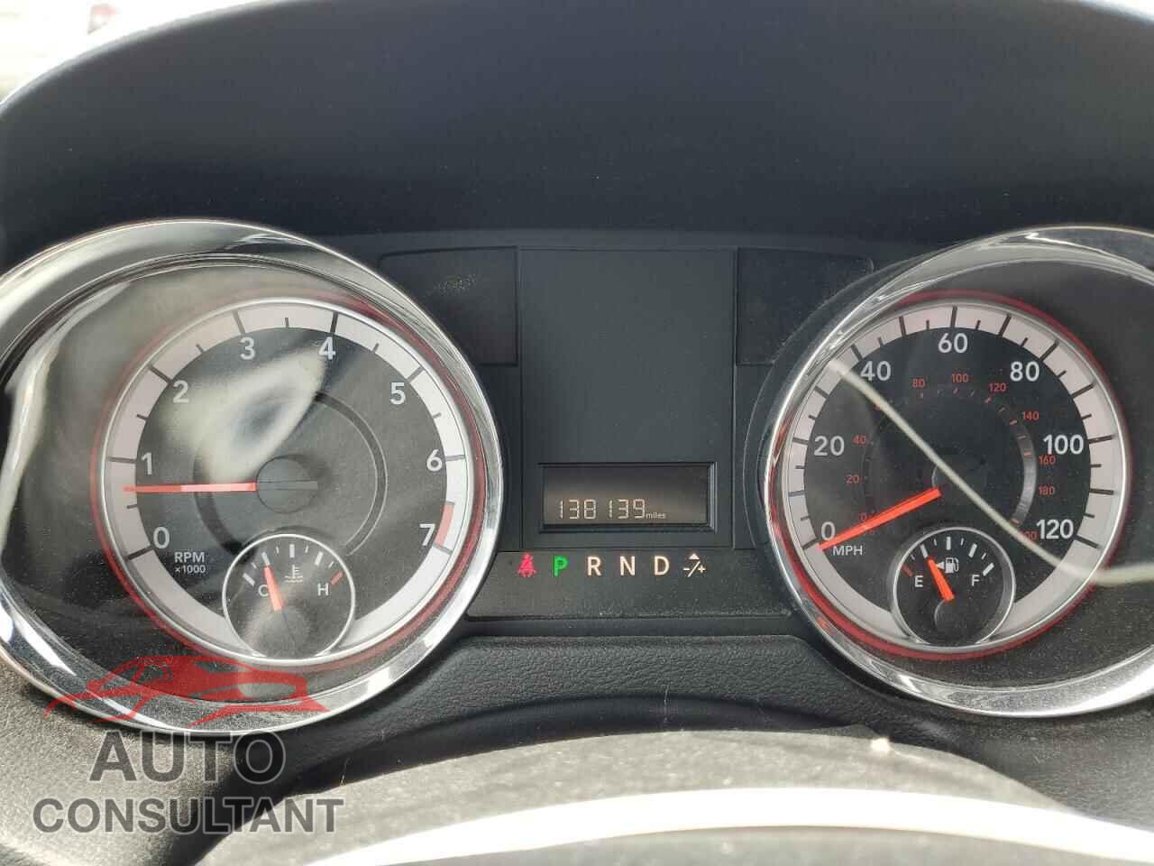 DODGE CARAVAN 2015 - 2C4RDGBG1FR557593
