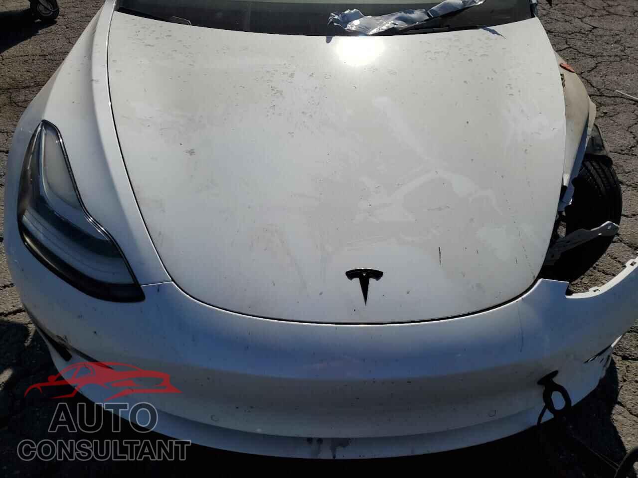 TESLA MODEL 3 2018 - 5YJ3E1EB2JF085313