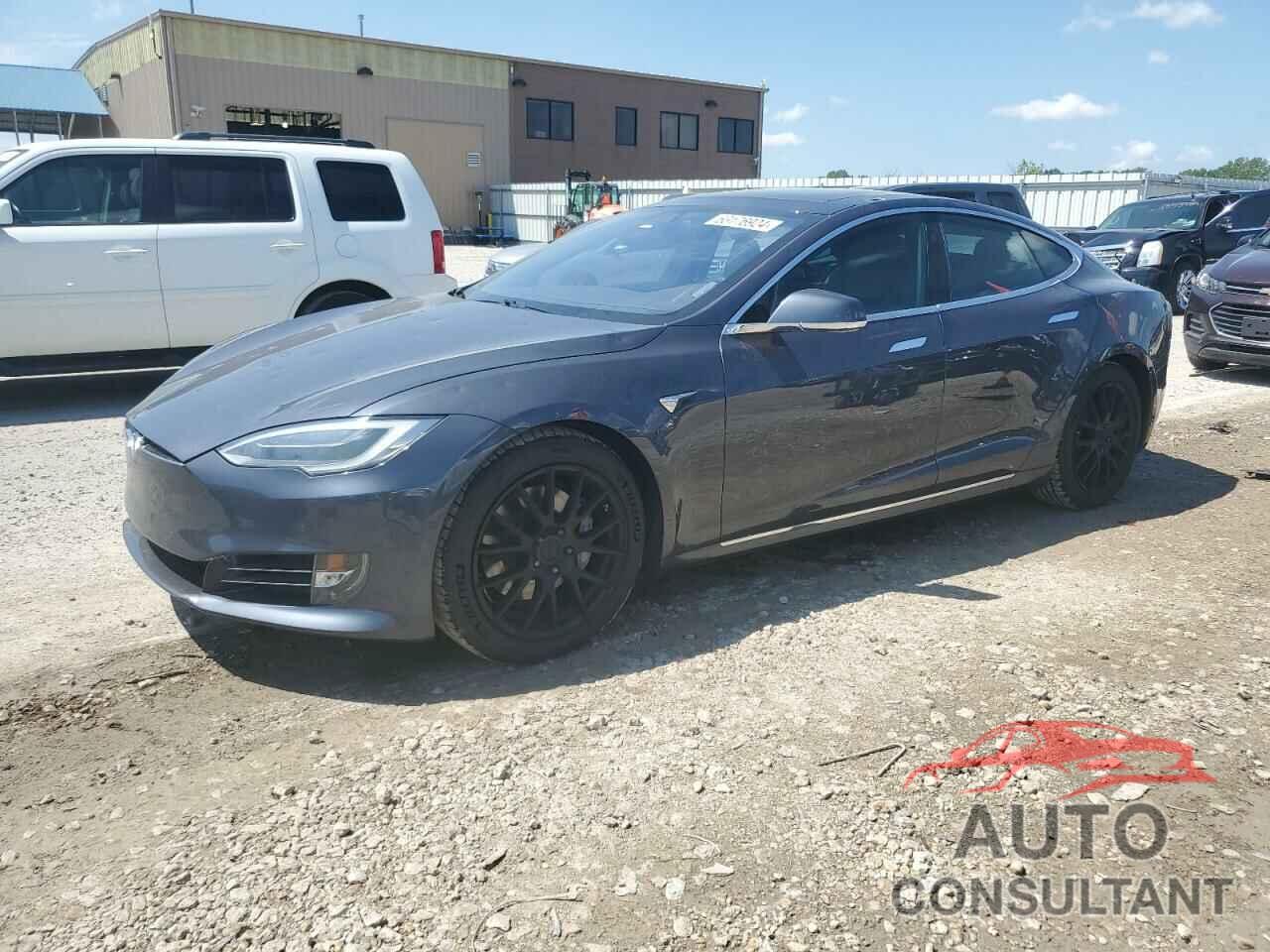 TESLA MODEL S 2017 - 5YJSA1E25HF215845