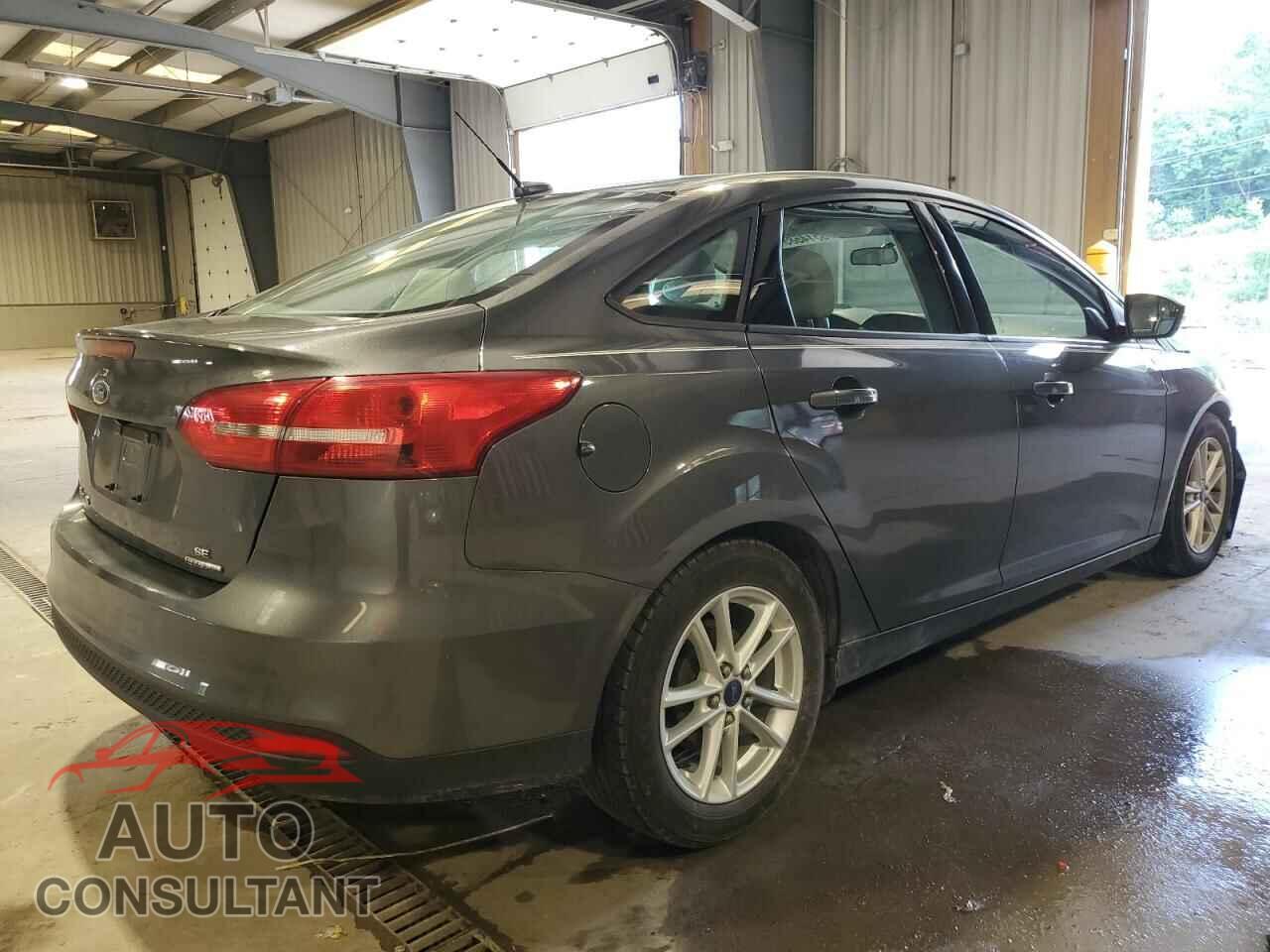 FORD FOCUS 2015 - 1FADP3F26FL330486