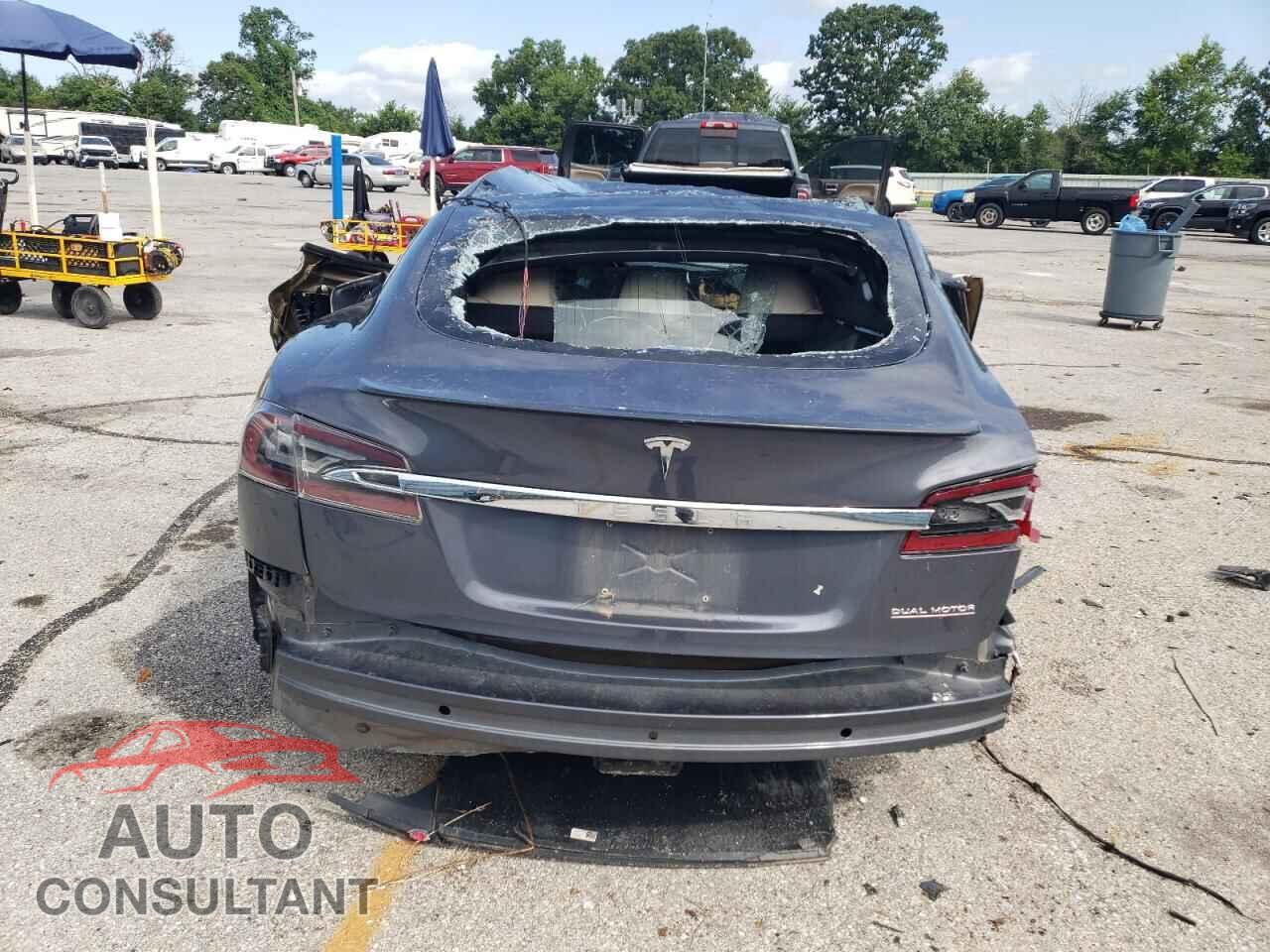 TESLA MODEL S 2021 - 5YJSA1E43MF423055
