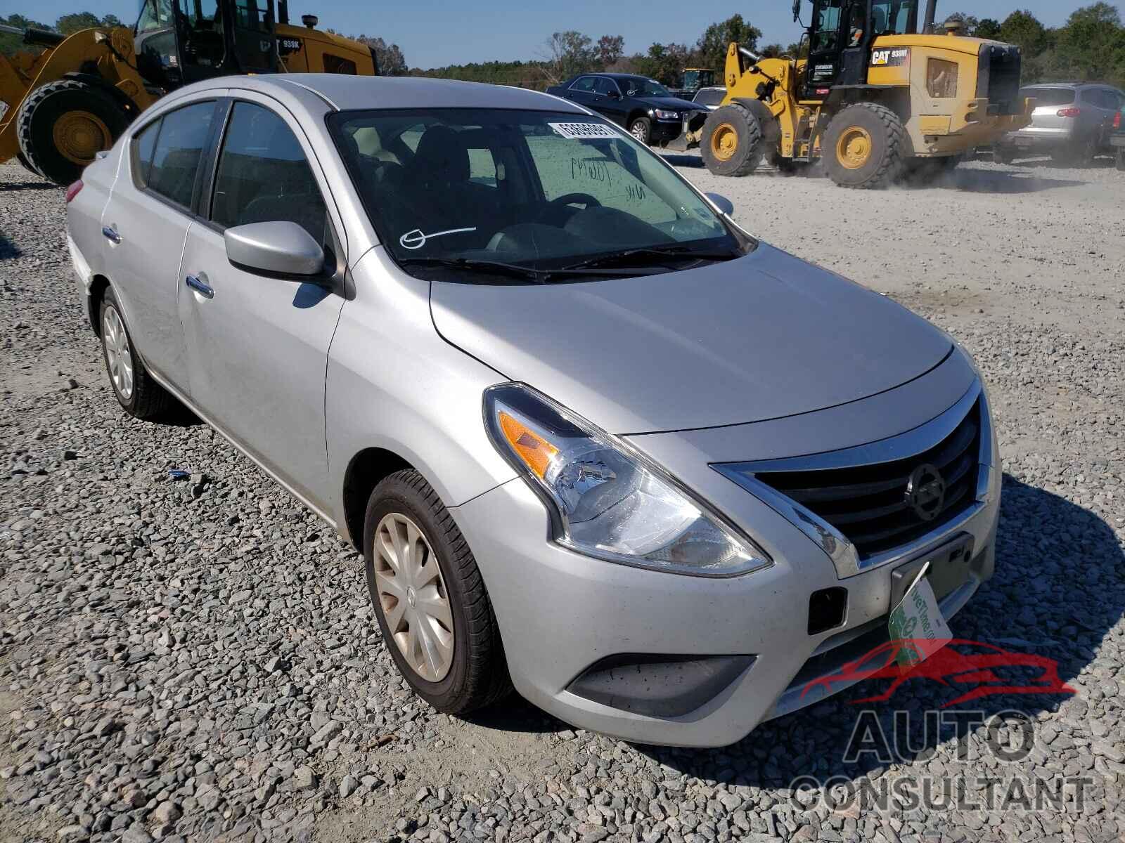 NISSAN VERSA 2017 - 3N1CN7AP7HK420090