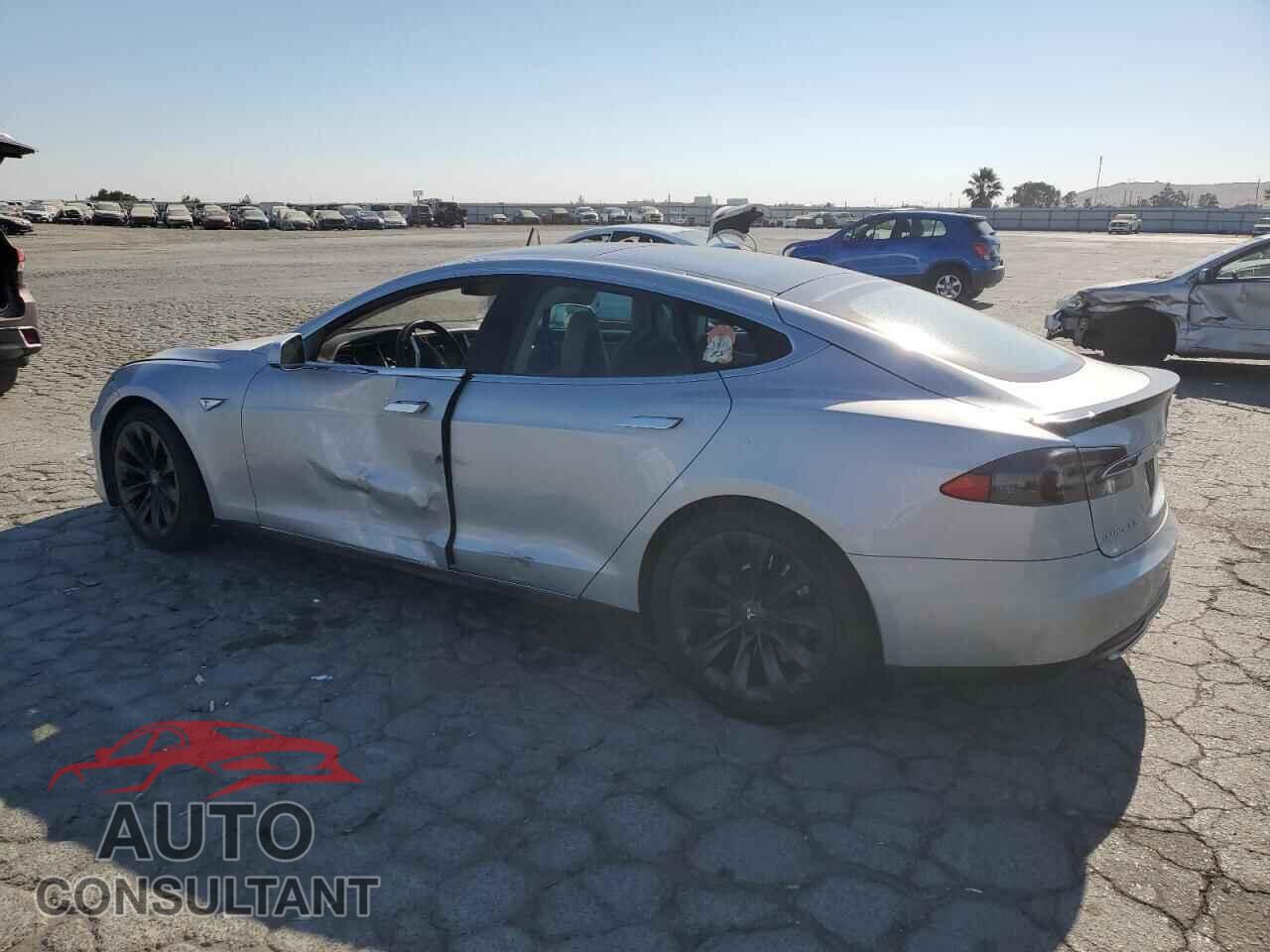 TESLA MODEL S 2012 - 5YJSA1CP8CFP02772