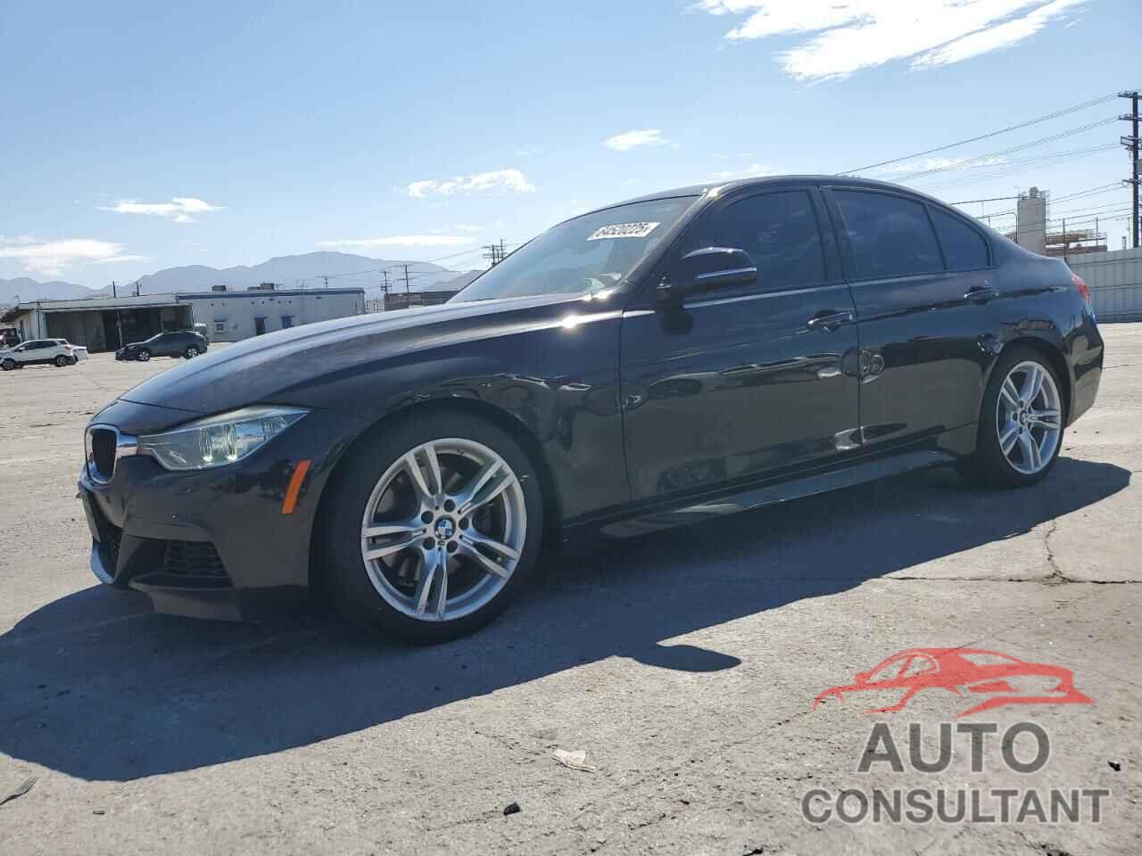 BMW 3 SERIES 2013 - WBA3C1C52DF435345