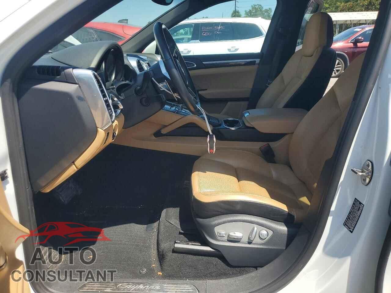 PORSCHE CAYENNE 2016 - WP1AA2A22GLA04751