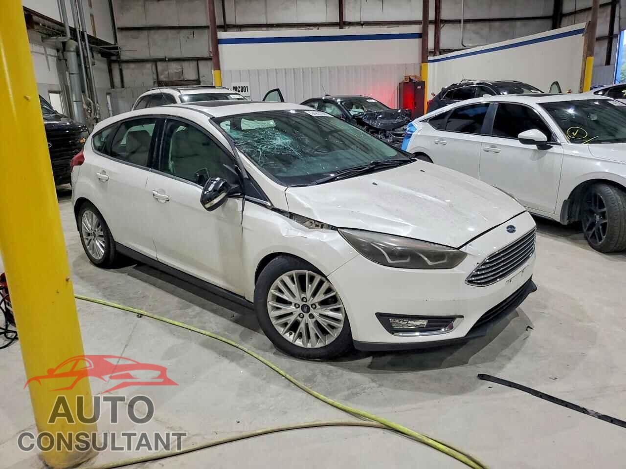 FORD FOCUS 2017 - 1FADP3N23HL268257