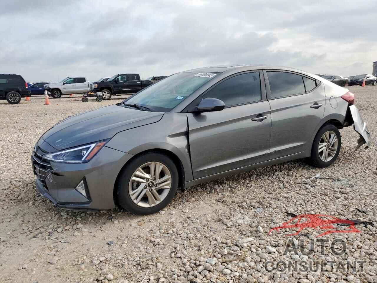 HYUNDAI ELANTRA 2020 - 5NPD84LF2LH504381