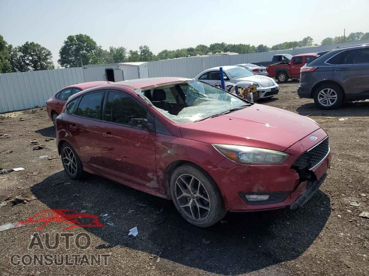 FORD FOCUS 2015 - 1FADP3K2XFL304575