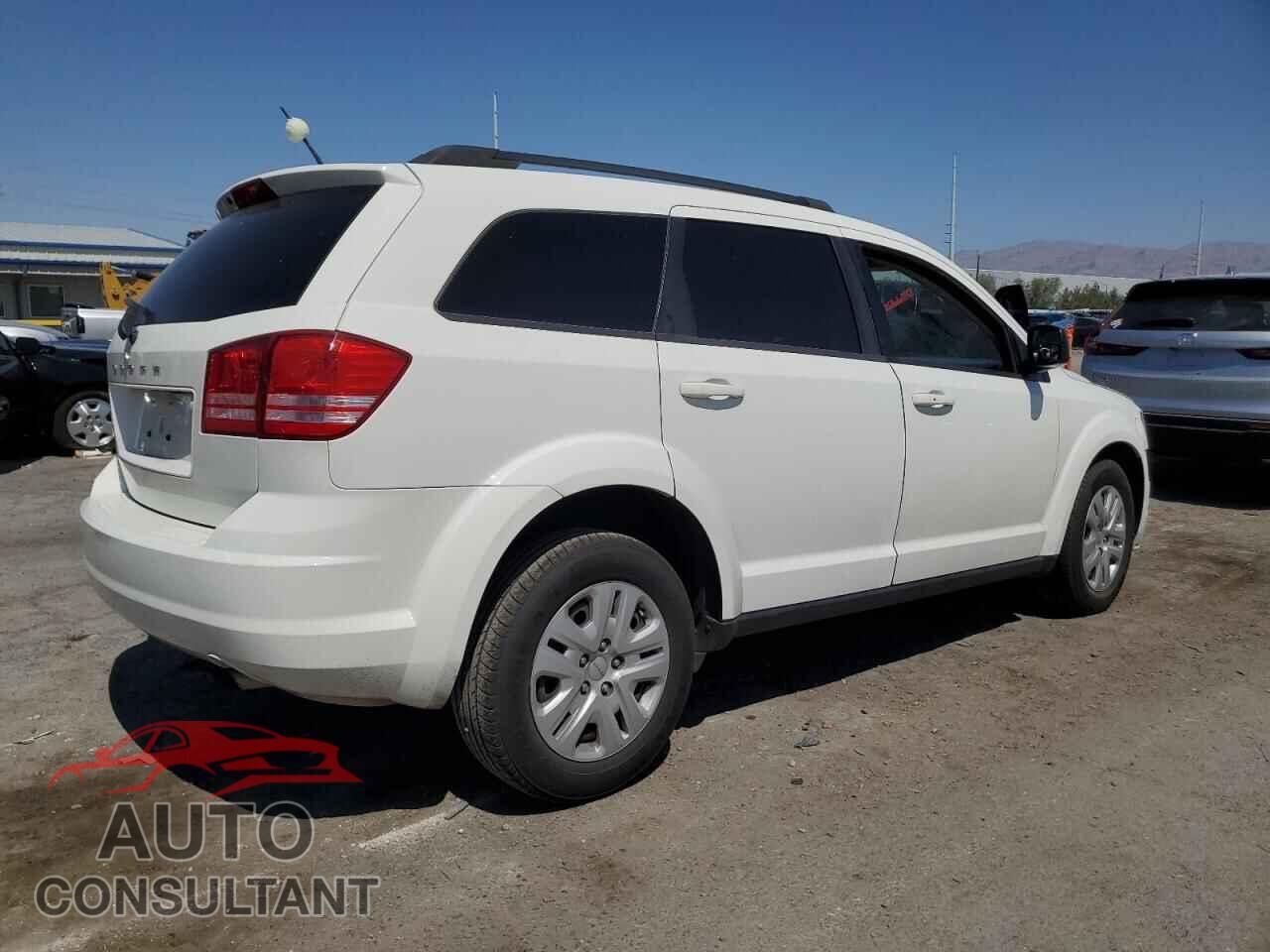DODGE JOURNEY 2017 - 3C4PDCAB4HT562096