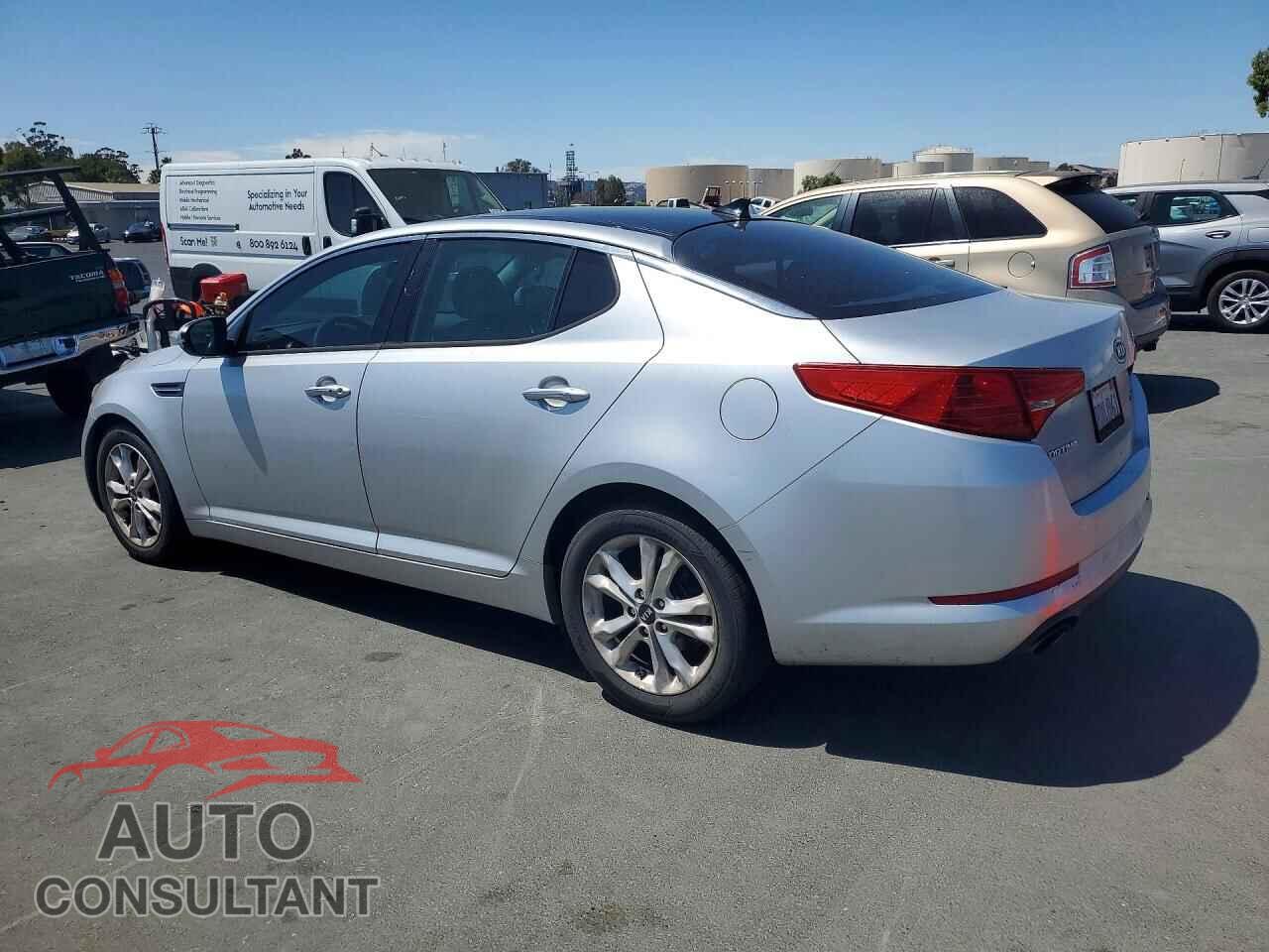KIA OPTIMA 2011 - KNAGN4A76B5171731