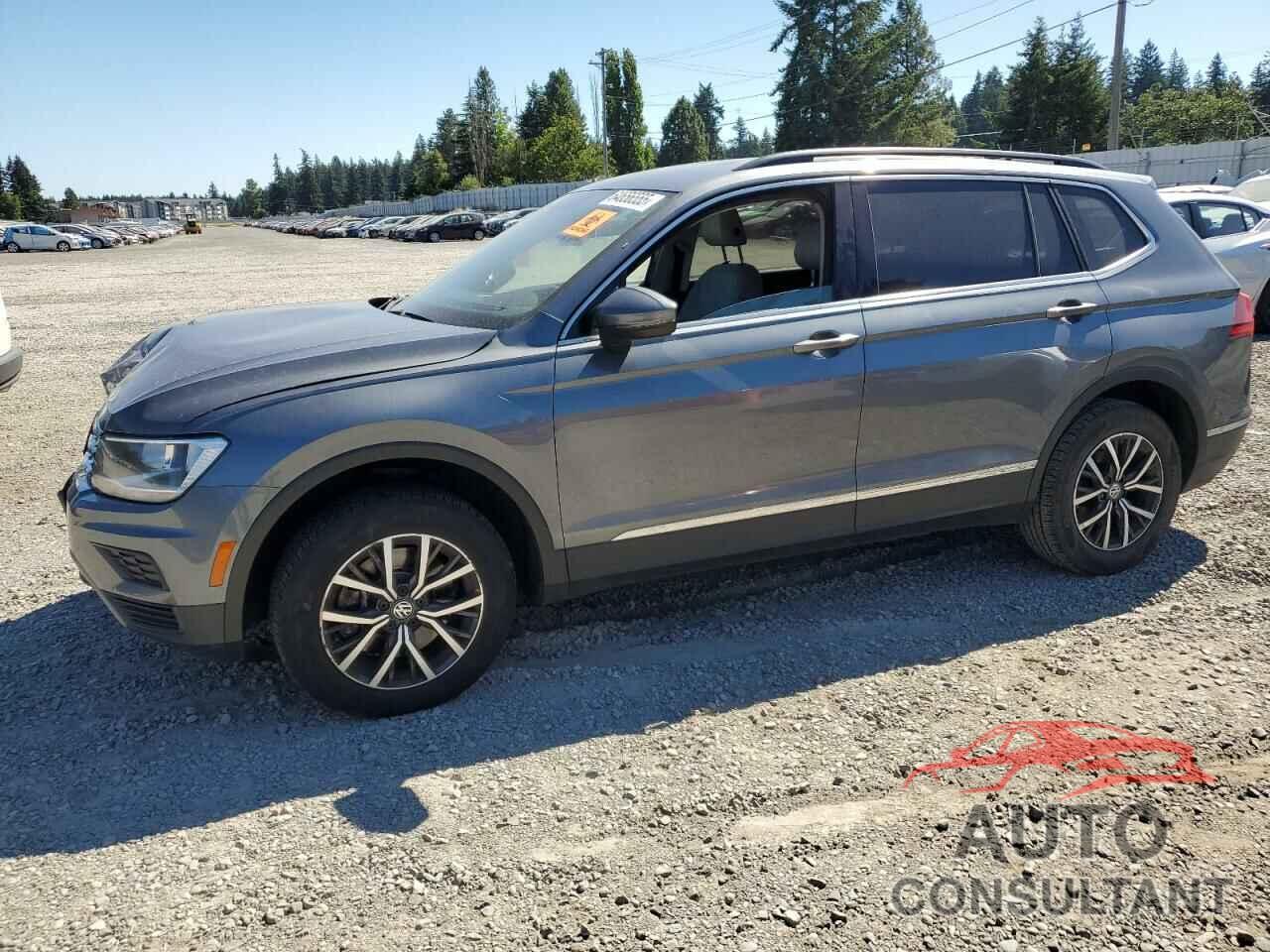 VOLKSWAGEN TIGUAN 2018 - 3VV2B7AX3JM221941