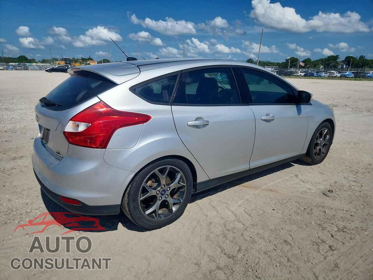 FORD FOCUS 2014 - 1FADP3K25EL251895