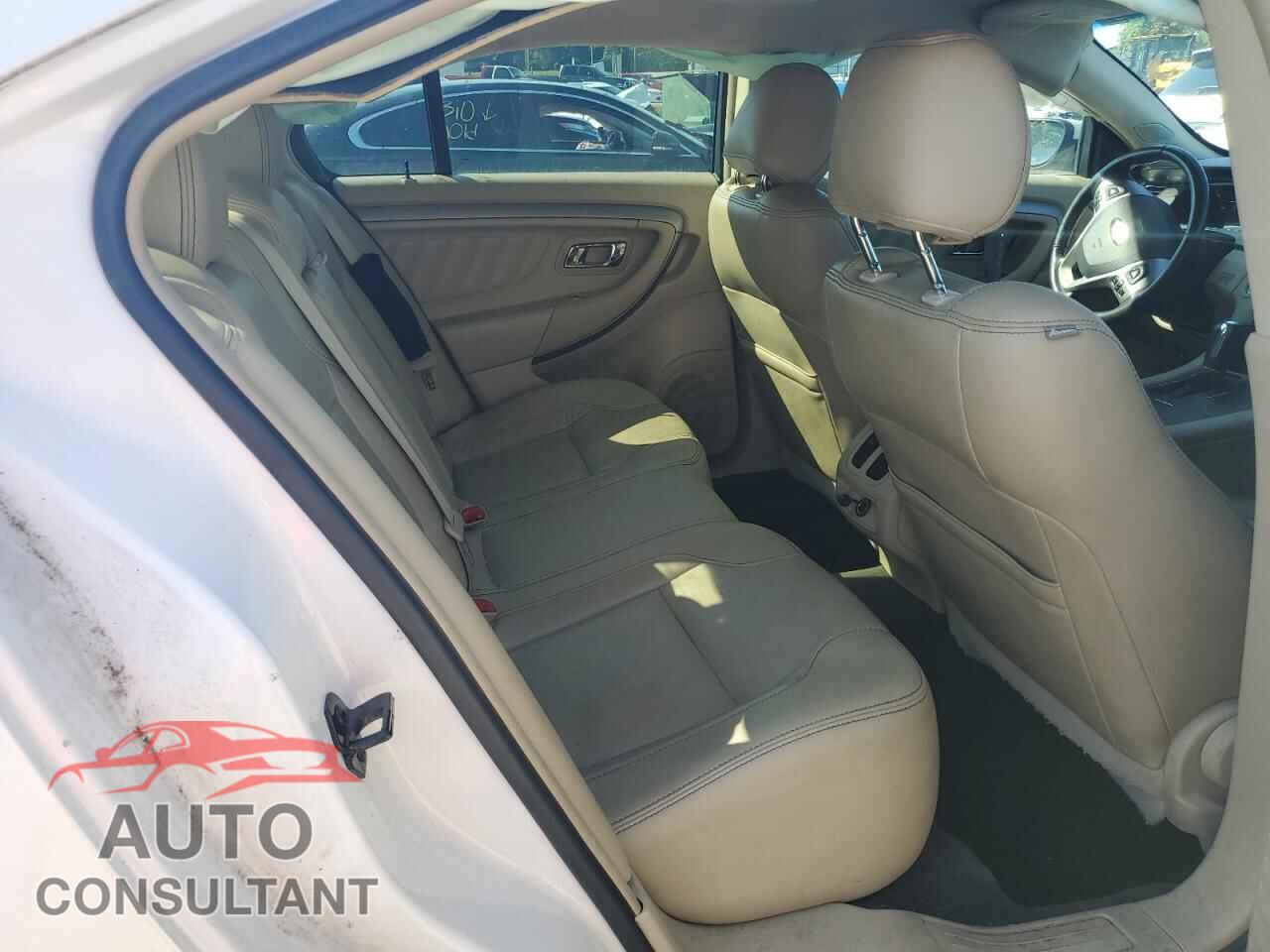 FORD TAURUS 2014 - 1FAHP2E87EG103493