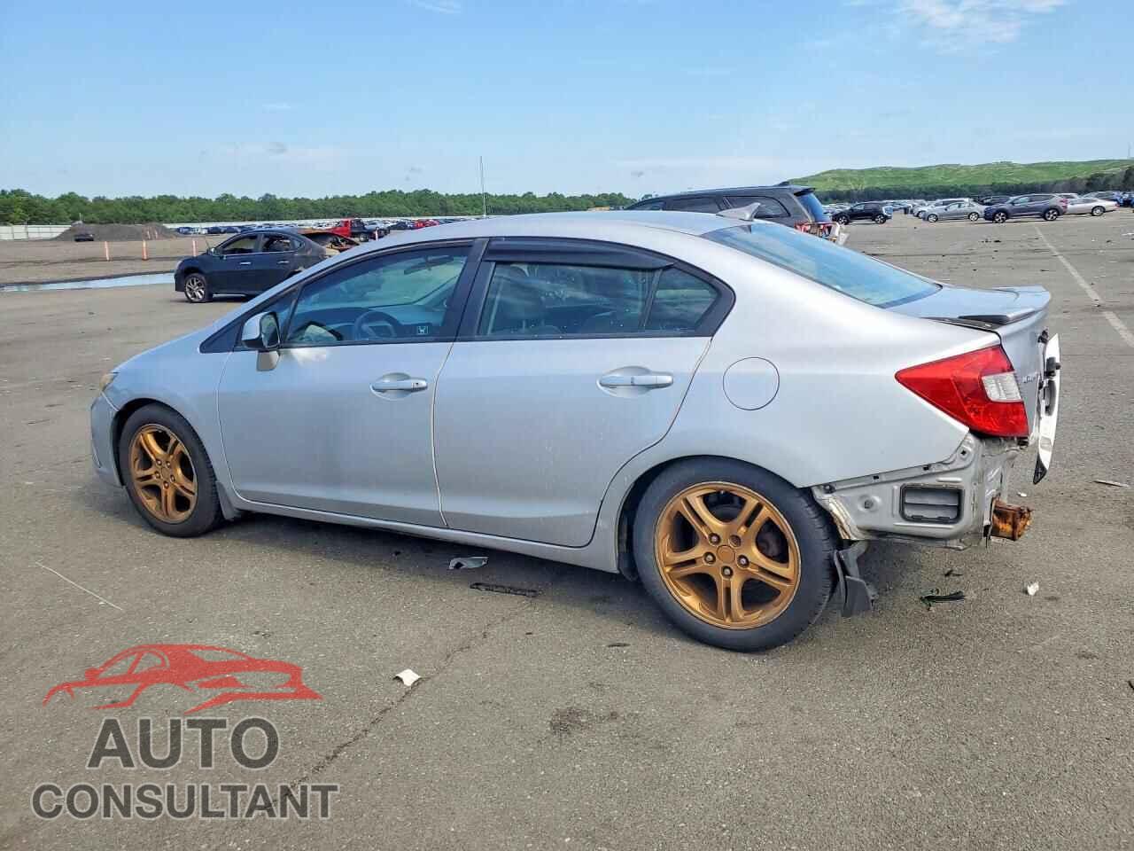 HONDA CIVIC 2012 - 19XFB2F81CE330383
