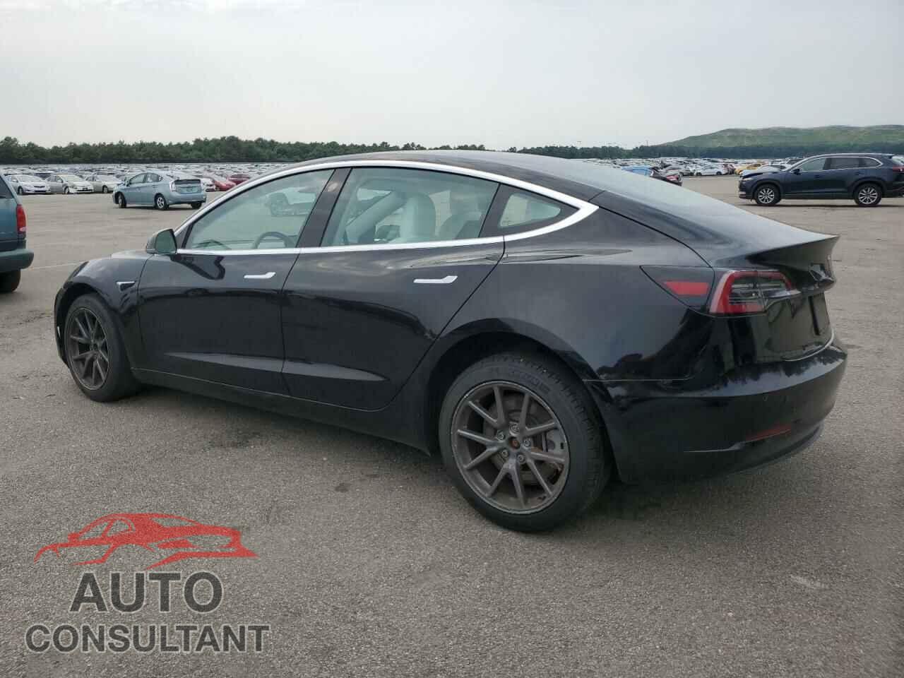 TESLA MODEL 3 2019 - 5YJ3E1EA1KF486294