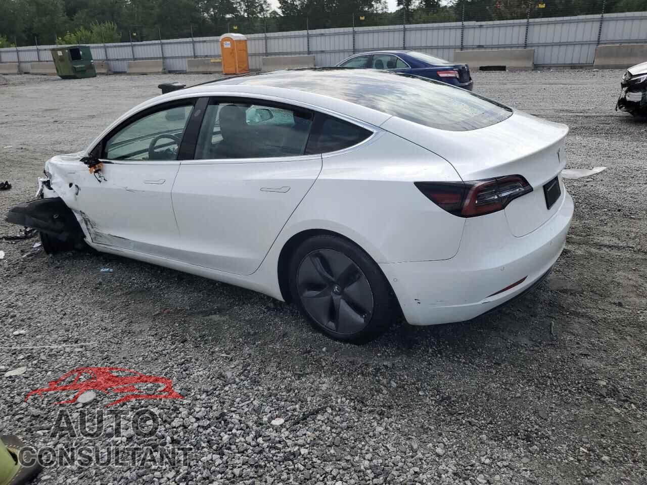TESLA MODEL 3 2019 - 5YJ3E1EB9KF199682