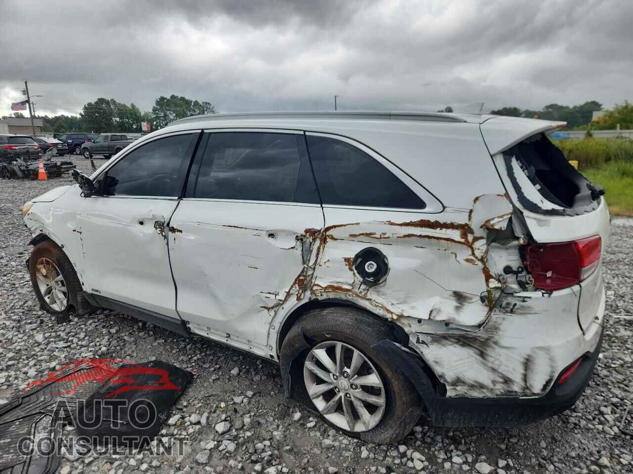 KIA SORENTO 2016 - 5XYPGDA31GG045754