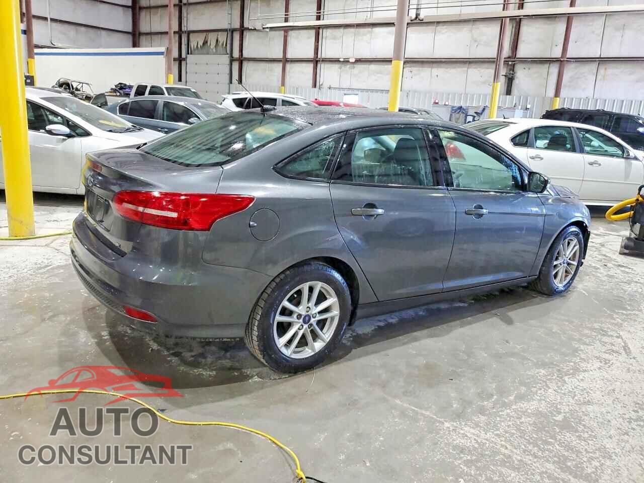 FORD FOCUS 2017 - 1FADP3F2XHL320112