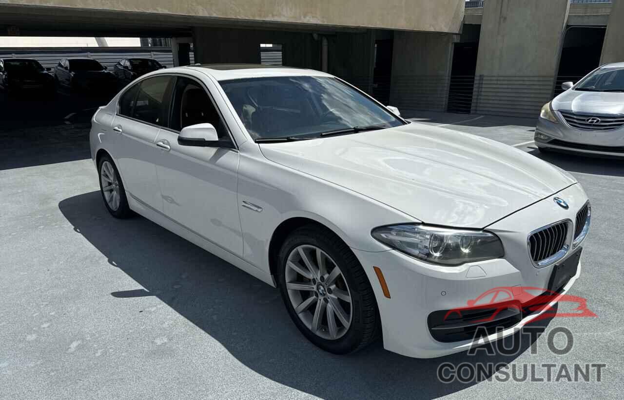 BMW 5 SERIES 2014 - WBA5B3C52ED532601
