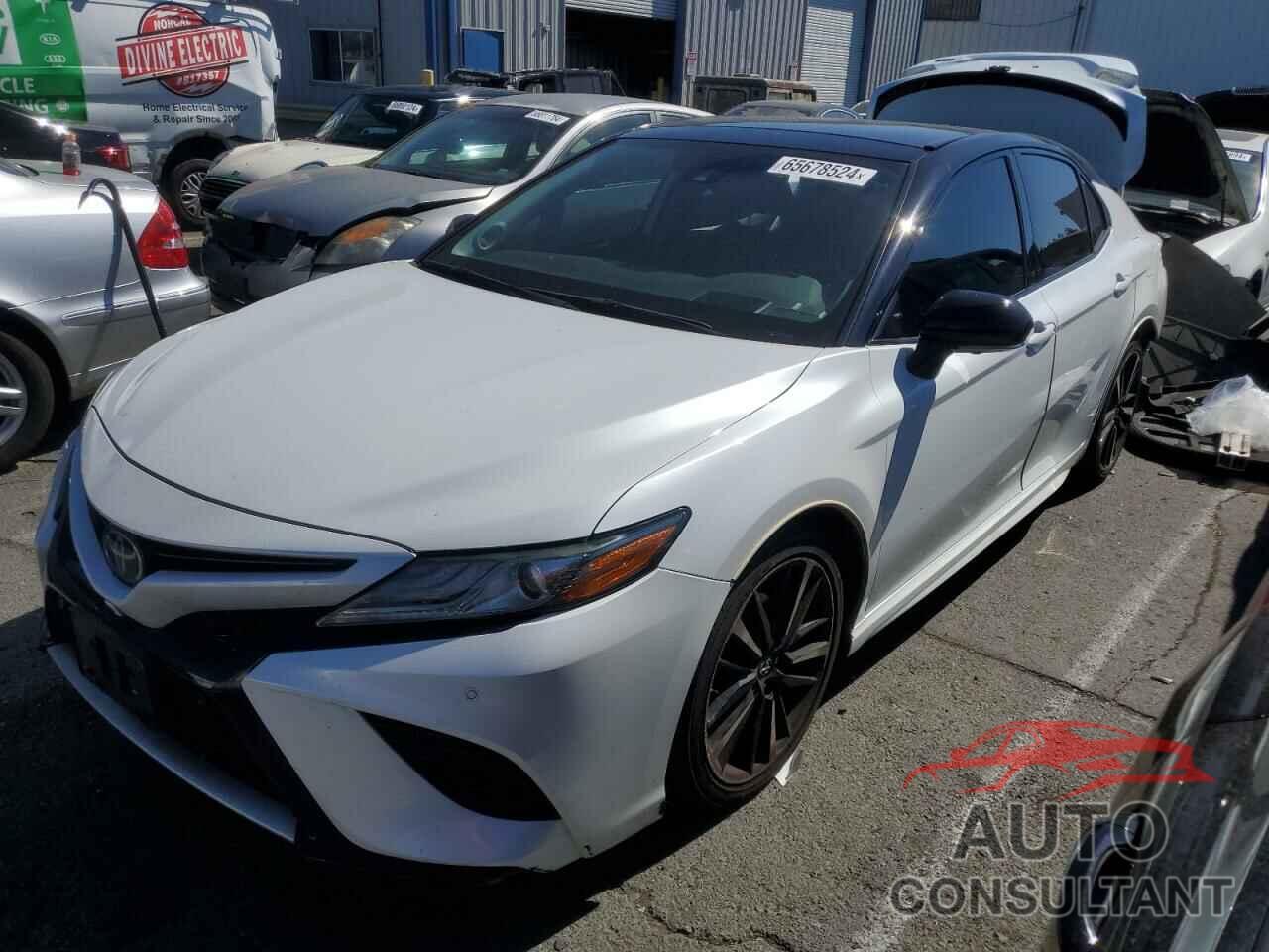 TOYOTA CAMRY 2019 - 4T1B61HK8KU269017