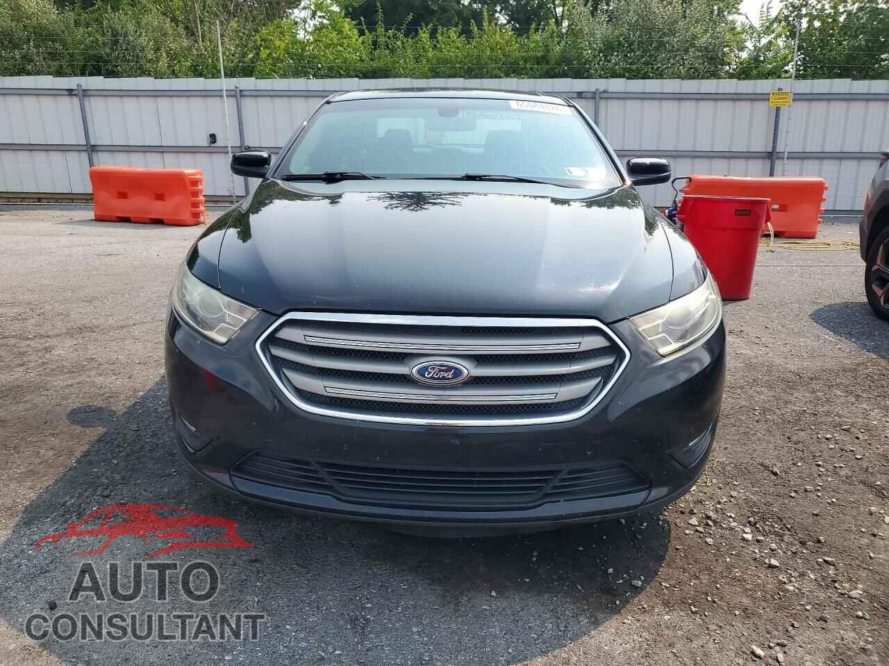 FORD TAURUS 2014 - 1FAHP2E88EG154453